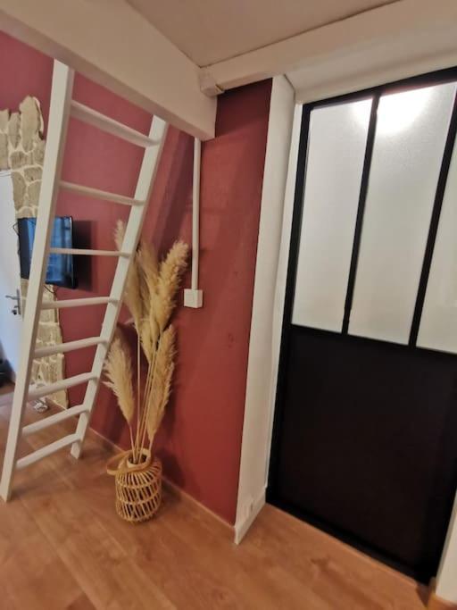 Centre Ville Montpellier - Appartement Au Coeur De L'Ecusson Exterior photo